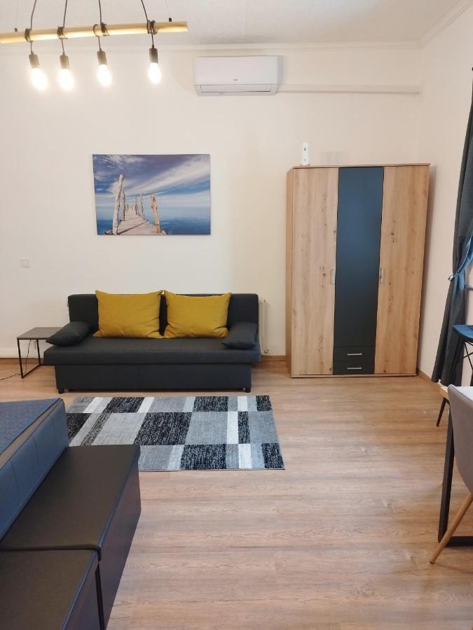 Holling Apartman Fertőboz Zewnętrze zdjęcie