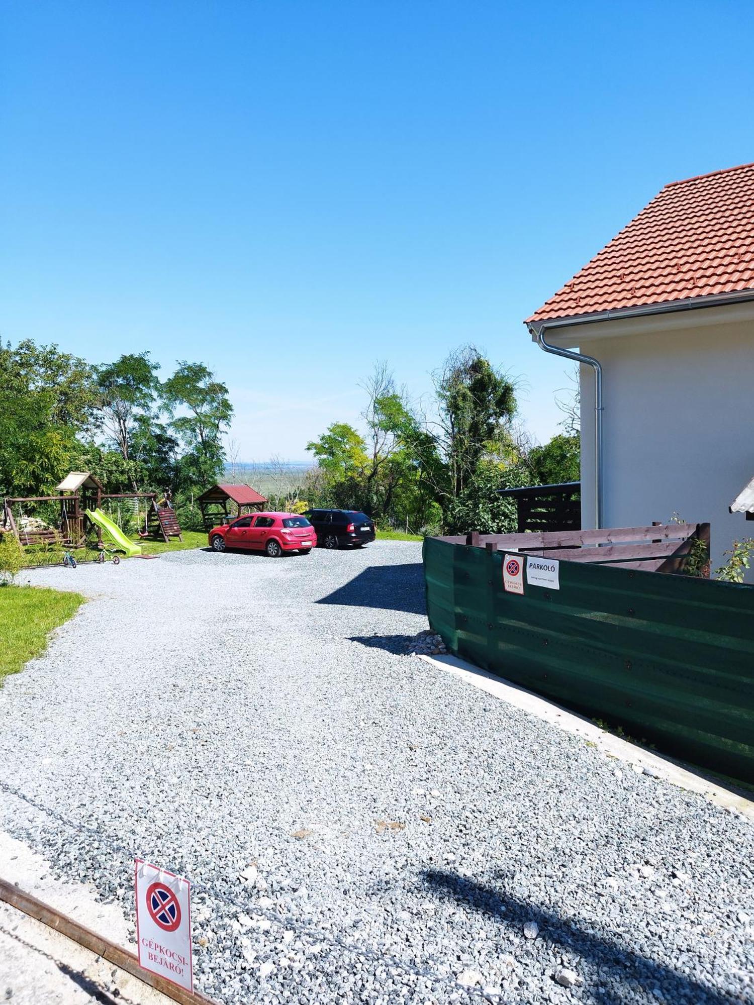 Holling Apartman Fertőboz Zewnętrze zdjęcie